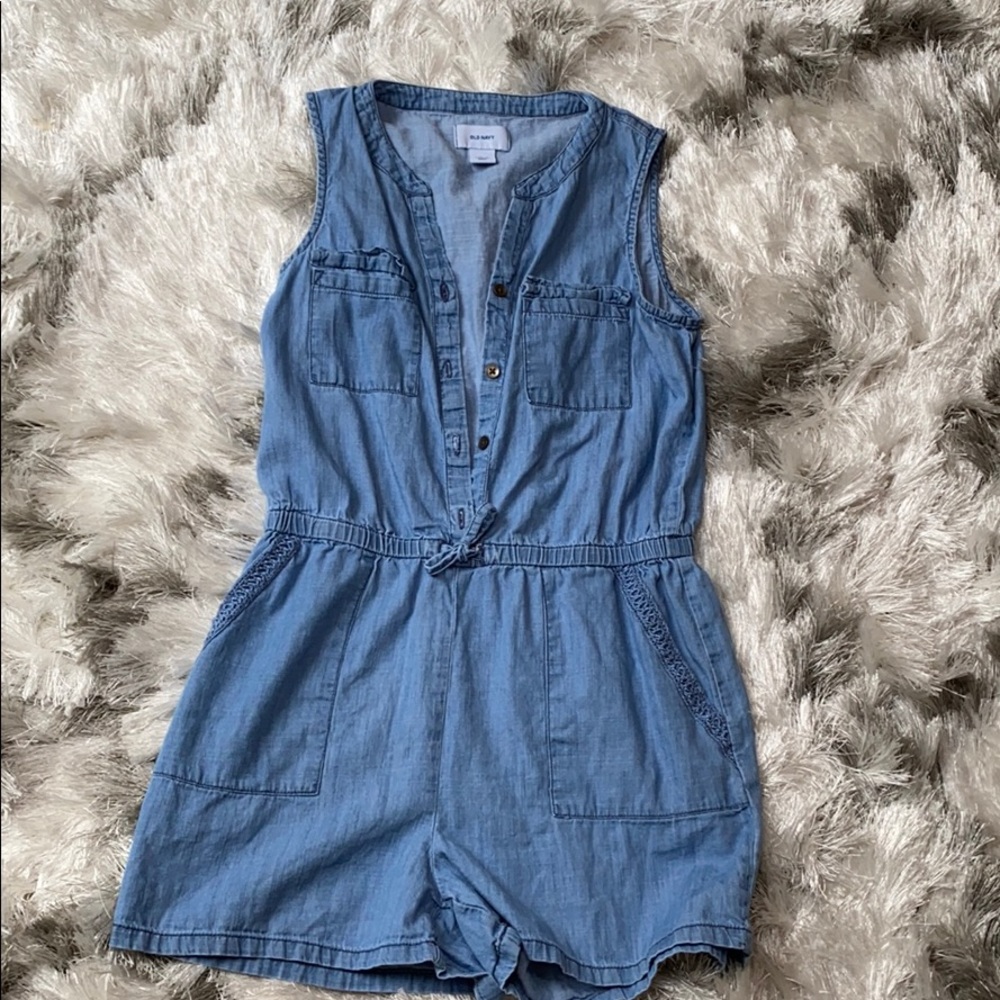 Stylish blue romper😄